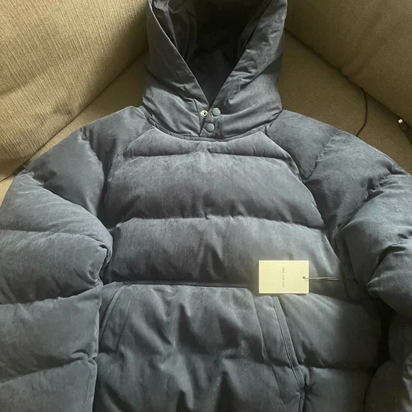 Double Snap Puffer Hoodie from Fall/Winter 2021 collection from Aime Leon Dore - Picture 8 of 9